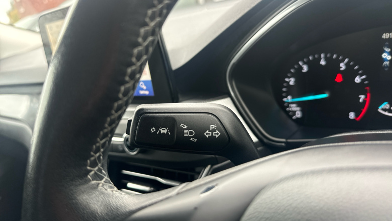 Ford Focus 1.0 EcoBoost 125 Titanium X 5dr Petrol Hatchback